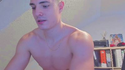 Ashtonioo's Profile