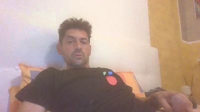 Bombasexiii85's Profile