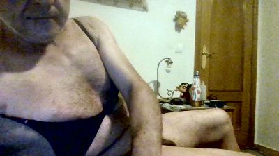 Carameli7469's Profile