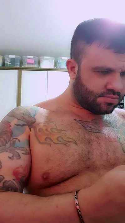 Jhonny2905's Profile