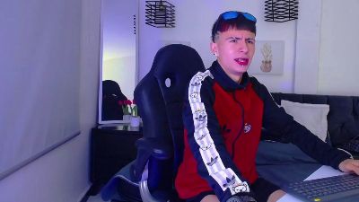 Stivarfox21's Profile