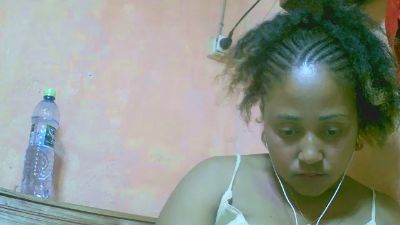 hollyhhot's Profile