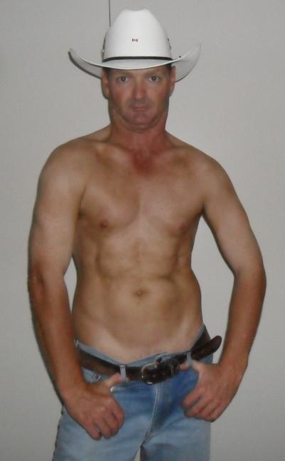 strippednaked3's Profile